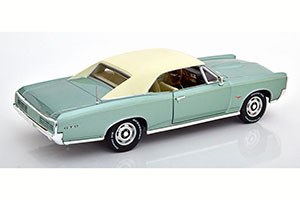 PONTIAC GTO 1966 LIGHT GREEN-METALLIC WHITE — фото 2