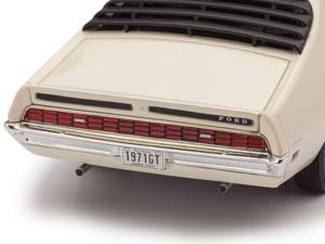 FORD TORINO GT 1971 БЕЛЫЙ С ГОЛУБЫМ — фото 13