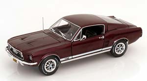 FORD MUSTANG GT 2+2 1967 DARKRED-METALLIC