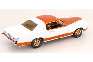 PONTIAC ROYAL BOBCAT GRAND PRIX MODEL J 1969 WHITE GOLDEN — фото 2