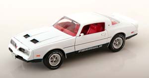 PONTIAC FIREBIRD FORMULA 1977 WHITE