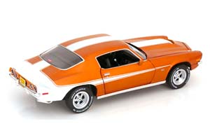 CHEVROLET CAMARO BALDWIN MOTION 1973 BROWNMETALLIC WHITE — фото 2