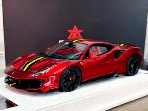 FERRARI 488 PISTA METALLIC RED/BLACK YELLOW RACING STRIPE / ФЕРРАРИ 488 PISTA КРАСНЫЙ МЕТАЛЛИК/ЧЕРНЫЙ ЖЕЛТЫЙ ГОНОЧНЫЙ ПОЛОСА (ЛИМИТ 21/25; 18/25)