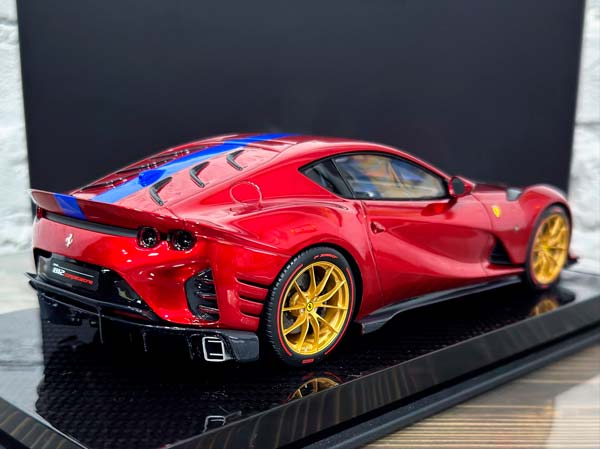 FERRARI 812 COMPETIZIONE METALLIC RED/BLUE STRIPE / ФЕРРАРИ 812 КОМПЕТИЦИОНЕ КРАСНЫЙ МЕТАЛЛИК/СИНИЙ ПОЛОСА — фото 5
