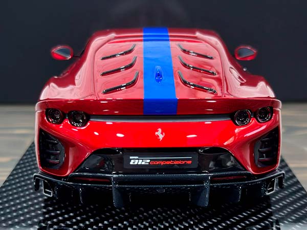 FERRARI 812 COMPETIZIONE METALLIC RED/BLUE STRIPE / ФЕРРАРИ 812 КОМПЕТИЦИОНЕ КРАСНЫЙ МЕТАЛЛИК/СИНИЙ ПОЛОСА — фото 6