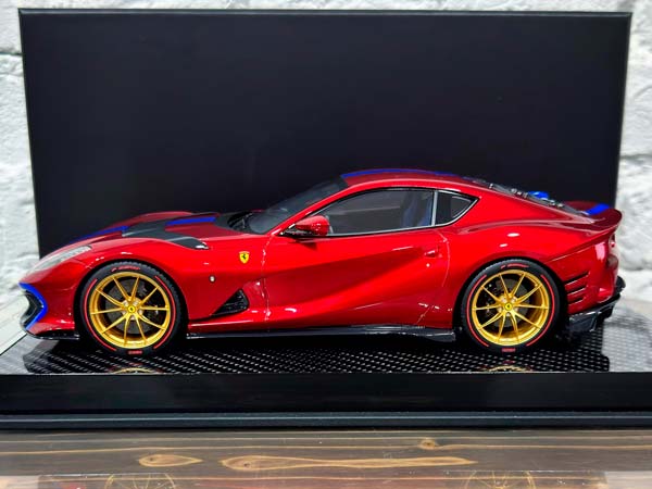 FERRARI 812 COMPETIZIONE METALLIC RED/BLUE STRIPE / ФЕРРАРИ 812 КОМПЕТИЦИОНЕ КРАСНЫЙ МЕТАЛЛИК/СИНИЙ ПОЛОСА — фото 8