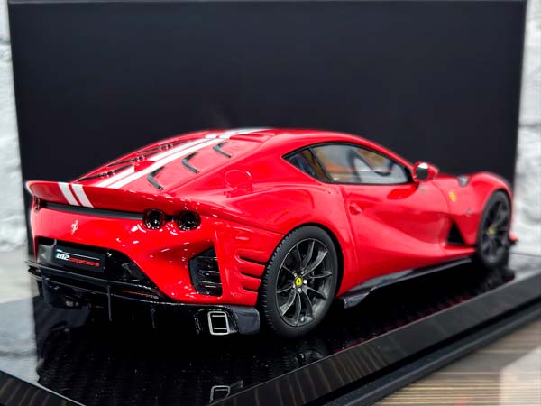 FERRARI 812 COMPETIZIONE RED/WHITE STRIPE / ФЕРРАРИ 812 КОМПЕТИЦИОНЕ КРАСНЫЙ-БЕЛЫЙ ПОЛОСА — фото 5
