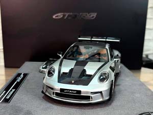PORSCHE 911 (992) GT3 RS WEISSACH PACKAGE GT SILVER 1:18 & / ПОРШЕ 911 992 GT3 RS ПАКЕТ WEISSACH GT СЕРЕБРИСТЫЙ (ЛИМИТ 07/20) — фото 7