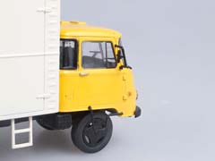 ROBUR LD3000 YELLOW/BEIGE / РОБУР LD3000 ПРОДУКТОВЫЙ ФУРГОН (АВТОМОБИЛЬ НА СЛУЖБЕ #72) — фото 6