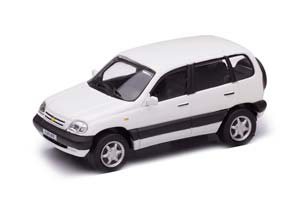 CHEVROLET ШЕВИ НИВА 2003 БЕЛЫЙ