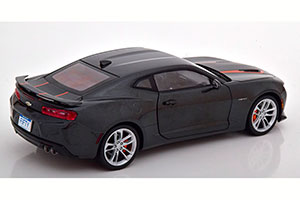 CHEVROLET CAMARO SS 50TH ANNIVERSARY OF THE CAMARO 2017 GREY METALLIC/ORANGE LIMITED EDITION 1002 PCS — фото 2