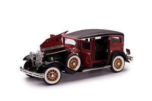 PEERLESS MASTER 8 SEDAN 1931 КРАСНЫЙ С ЧЕРНЫМ — фото 3