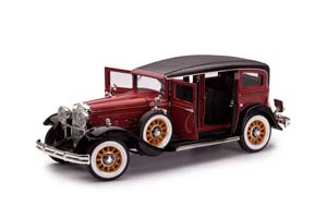 PEERLESS MASTER 8 SEDAN 1931 КРАСНЫЙ С ЧЕРНЫМ — фото 4