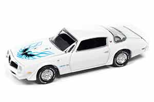 PONTIAC FIREBIRD T/A 1976 CAMEO WHITE WITH BLUE & BLACK BIRD HOOD GRAPHIC (БЕЛЫЙ С СИНИМ И ЧЕРНЫМ) (ДЛИНА МОДЕЛИ 6-10 СМ)