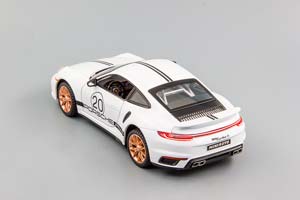 PORSCHE 911 TURBO S, БЕЛЫЙ — фото 5