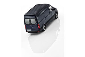 MERCEDES SPRINTER BOX VAN 2015 BLUE — фото 2