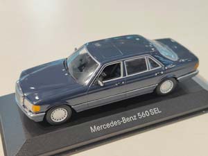 MERCEDES W126 560SEL 1989 СИНИЙ (БОКС МОЖЕТ ИМЕТЬ ПОТЕРТОСТИ ИЛИ ТРЕЩИНЫ)