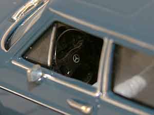 MERCEDES 200/8 DARKBLUE — фото 9