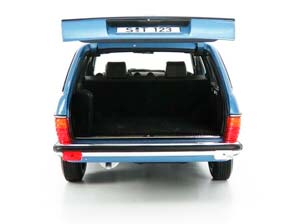 MERCEDES-BENZ S123 W123 T-MODEL, BLUE — фото 9