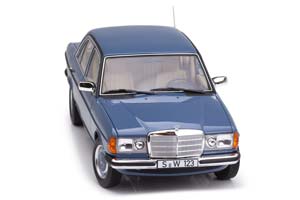 MERCEDES W123 200 1980 ГОДА / МЕРСЕДЕС Е230 СИНИЙ — фото 13
