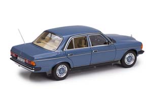 MERCEDES W123 200 1980 ГОДА / МЕРСЕДЕС Е230 СИНИЙ — фото 2