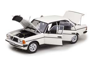 MERCEDES W123 200 E-CLASS 1980 AMG AEROKIT WHITE — фото 3