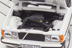 MERCEDES W123 200 E-CLASS 1980 AMG AEROKIT WHITE — фото 12