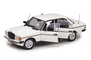MERCEDES W123 200 E-CLASS 1980 AMG AEROKIT WHITE — фото 4