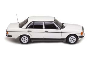 MERCEDES W123 200 E-CLASS 1980 AMG AEROKIT WHITE — фото 7