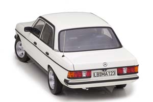 MERCEDES W123 200 E-CLASS 1980 AMG AEROKIT WHITE — фото 11