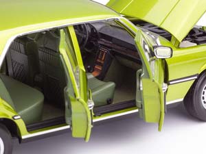 MERCEDES 450 SEL YEAR 1976-1980 CITRUS GREEN / МЕРСЕДЕС 450СЕЛ ЗЕЛЕНЫЙ — фото 18