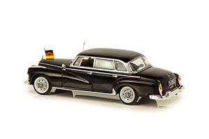 MERCEDES W189 300D KONRAD ADENAUER 1957-1962 BLACK — фото 4