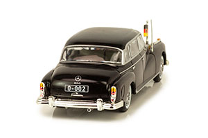 MERCEDES W189 300D KONRAD ADENAUER 1957-1962 BLACK — фото 8