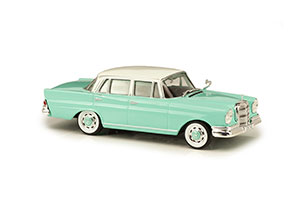 MERCEDES W111 220SE HECKFLOSSE 1959-1965 GREEN/WHITE — фото 3