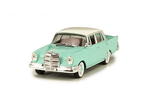 MERCEDES W111 220SE HECKFLOSSE 1959-1965 GREEN/WHITE — фото 7