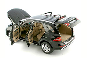 MERCEDES W166 M-CLASS 2012 METALLIC BLACK — фото 4
