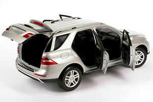 MERCEDES W166 M-CLASS 2012 IRIDIUM SILVER — фото 2