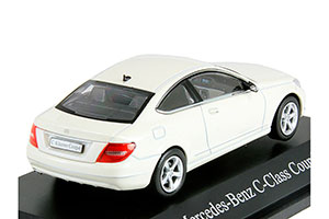 MERCEDES W204 C-CLASS COUPE C204 DIAMANT WHITE METALLIC — фото 2