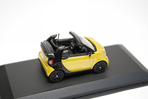SMART A453 FORTWO CABRIOLET 2016 BLACK/YELLOW — фото 4