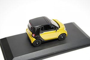 SMART A453 FORTWO CABRIOLET 2016 BLACK/YELLOW — фото 2