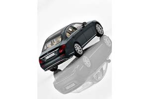 MERCEDES W213 E-CLASS LIMOUSINE-EXCLUSIVE 2016 GREEN METALLIC — фото 2