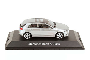 MERCEDES BENZ A-CLASS (W177) (2018), SILVER — фото 13
