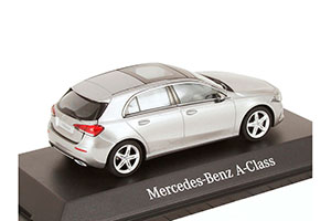 MERCEDES BENZ A-CLASS (W177) (2018), SILVER — фото 2