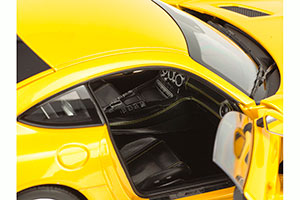MERCEDES C190 AMG GT S COUPE (W190) YELLOW — фото 5