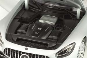 MERCEDES C190 GT-S DESIGNO 2017 IRIDIUM SILVER MAGNO — фото 7