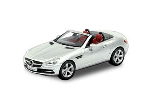 MERCEDES-BENZ SLK R172 2011 IRIDIUM SILVER