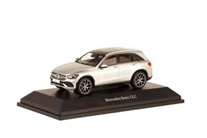 MERCEDES GLC X253 2020 IRIDIUM SILVER / МЕРСЕДЕС GLC X253 2020 ИРИДИЕВЫЙ СЕРЕБРИСТЫЙ — фото 10