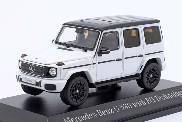 MERCEDES-BENZ G 580 EQ W465 2024, WHITE BLACK