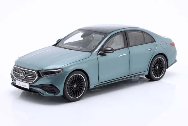 MERCEDES E-KLASSE W214 SALOON 2024 TURQUOISE-BLUEMETALLIC — фото 1