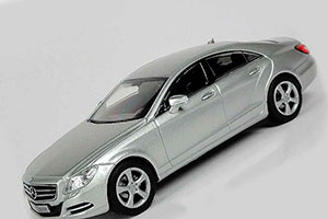 MERCEDES W218 CLS-CLASS C218 IRIDIUM SILVER — фото 4